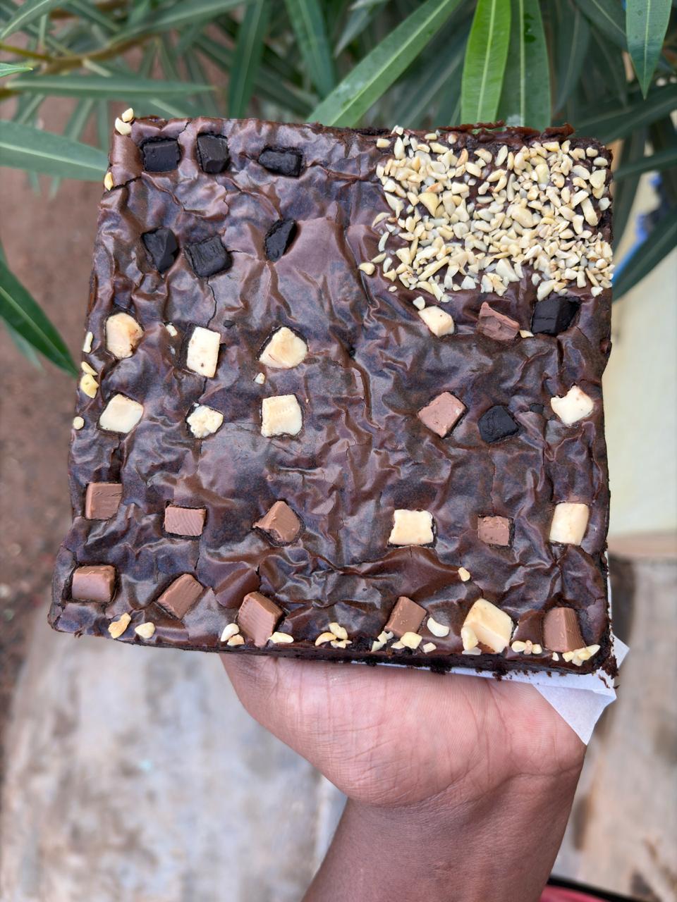 WhatsApp Image 2025-12-15 at 10.06.38 PM (2)